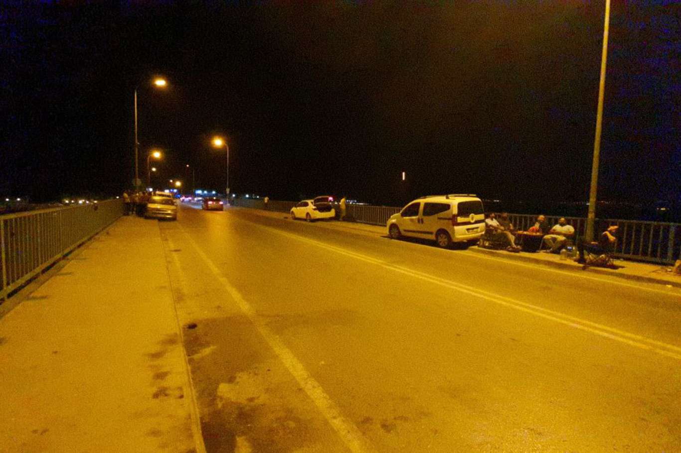 Adana Çatalan Köprüsü’nde tepki çeken görüntüler Adana Çatalan Köprüsü’nde tepki çeken görüntüler